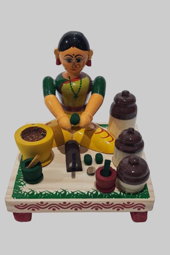 Mango pickel lady - ECOBASKETINDIA