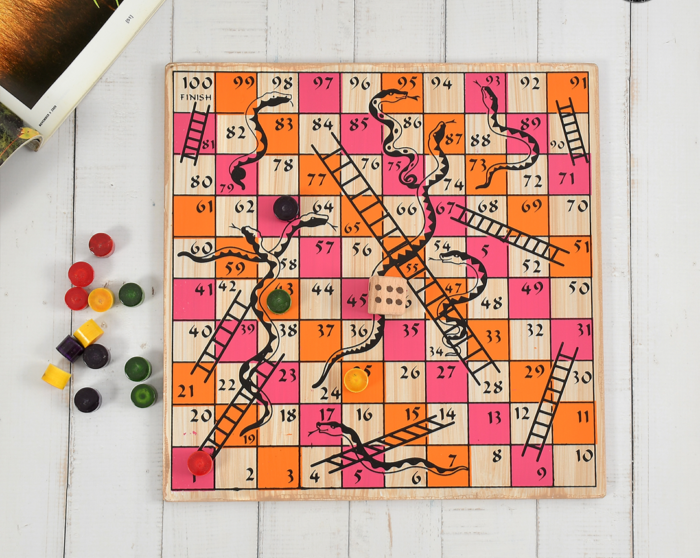 WODDEN 2 IN 1 LUDO AND SNAKE &LADDER GAME