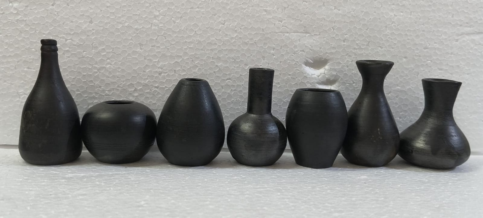 TERRAKOTA CLAY MINI POTS