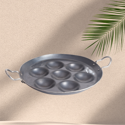 CAST IRON 7 CAVITY PANIYARAM PAN