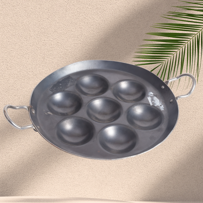 CAST IRON 7 CAVITY PANIYARAM PAN